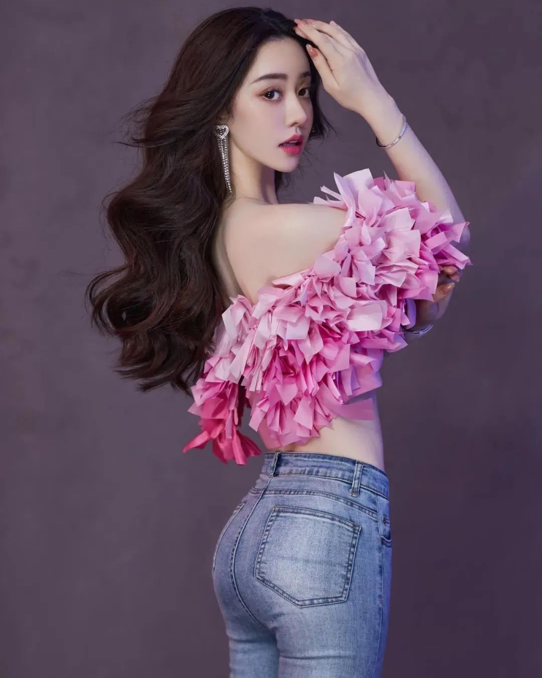 国产网红美女lya，拥高贵名媛气质的“白富美”女神