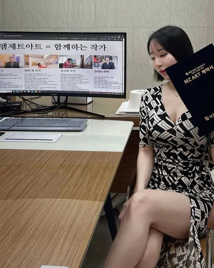 韩国网红 | 甜美又性感的短发女神