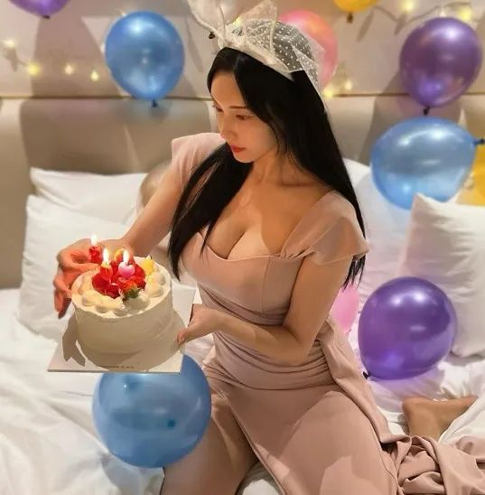 韩国网红 | xox，甜美又性感的顶级健身女神