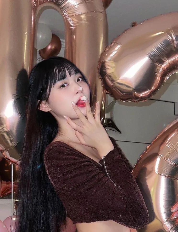 台湾网红 | 余家仪，甜美又可爱的小清新女神