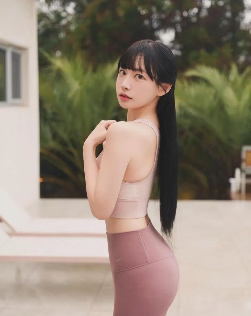 韩国网红 | 郭敏善，甜美又性感的韩国第一电竞女神
