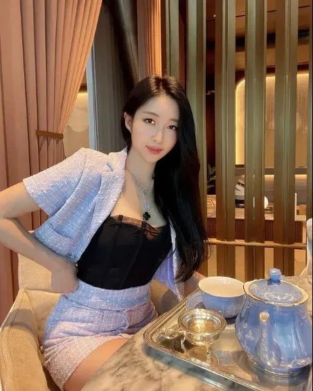 韩国网红 | lafemme，甜美又性感的御姐范女神