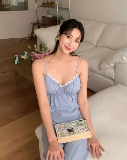韩国网红 | mochi，甜美又性感的颜值系女神