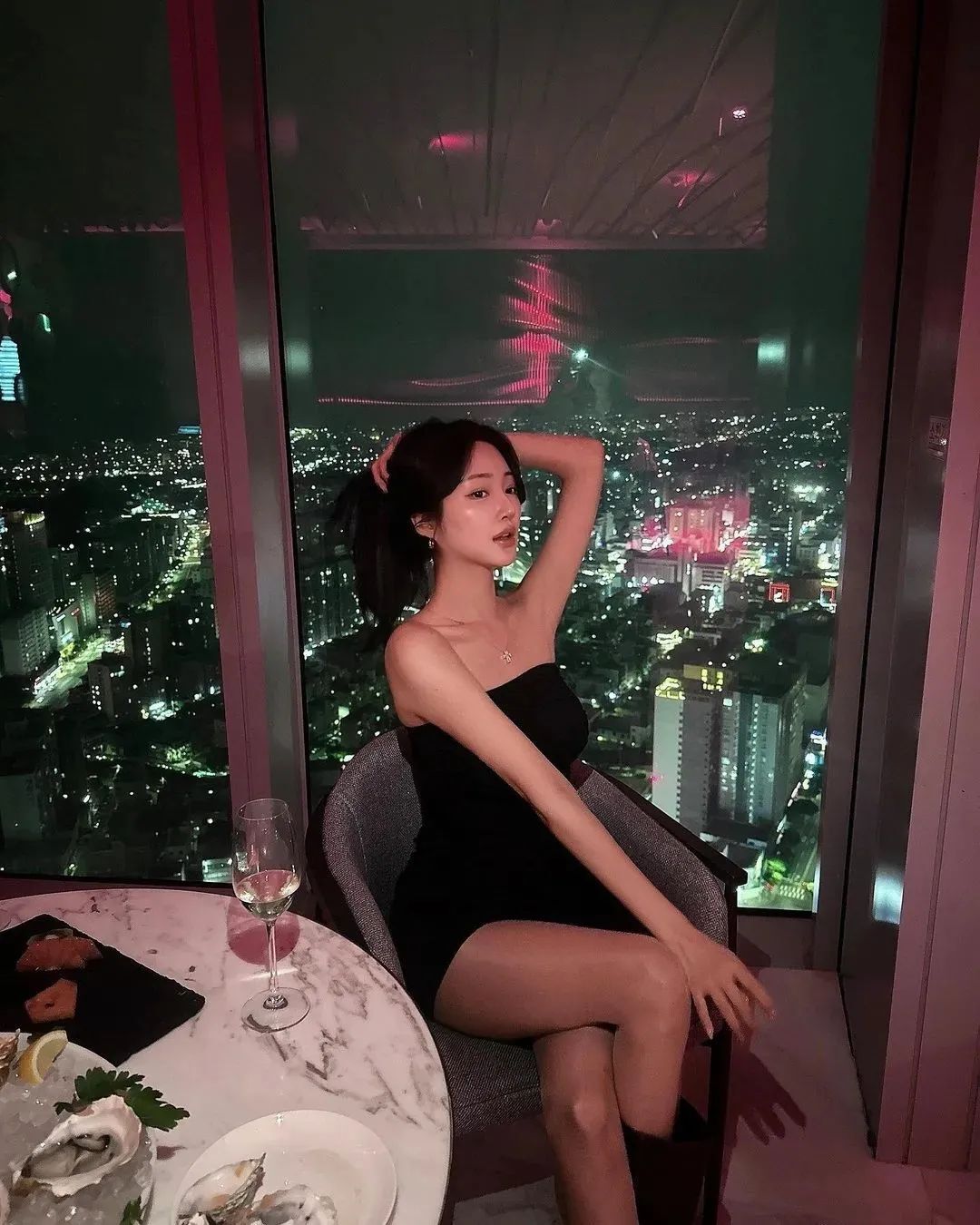 韩国网红 | luavely，甜美又迷人的气质女神