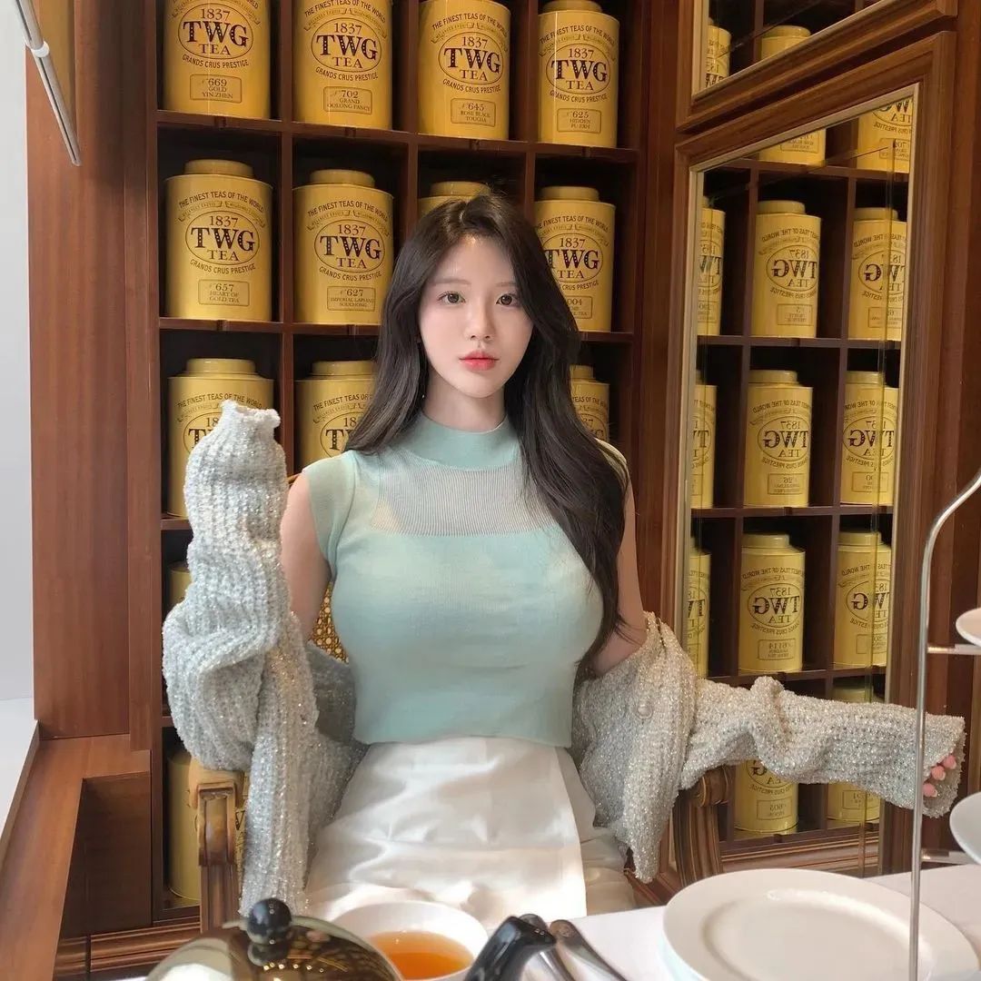 韩国极品模特！颜值逆天，身材杠杠的！