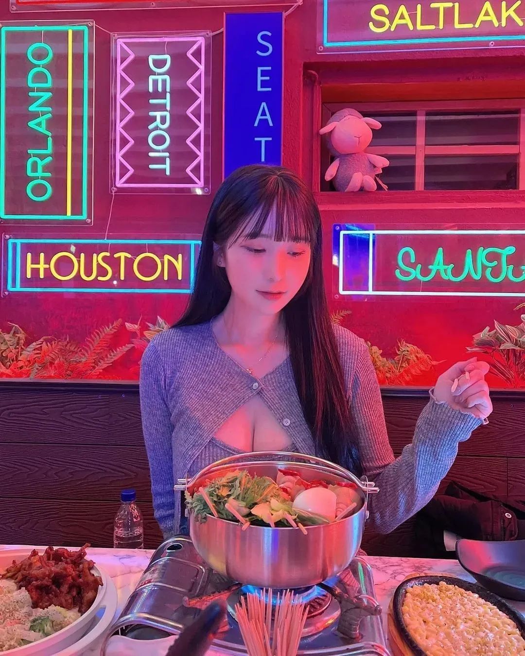 韩国网红 | hbin