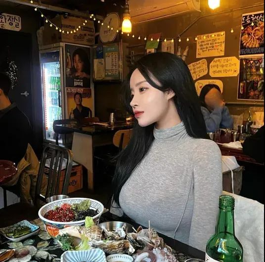 韩国极品模特！天赋值拉满，身材实力杠杠的！