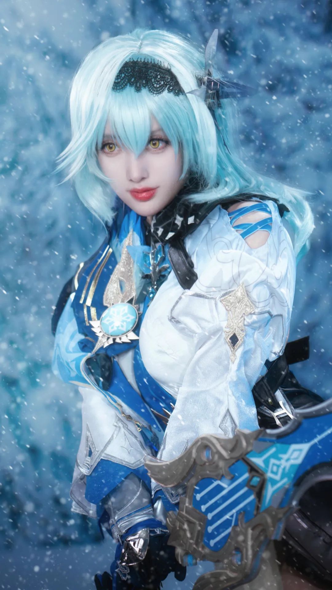cosplay：【原神】的浪花骑士优菈劳伦斯