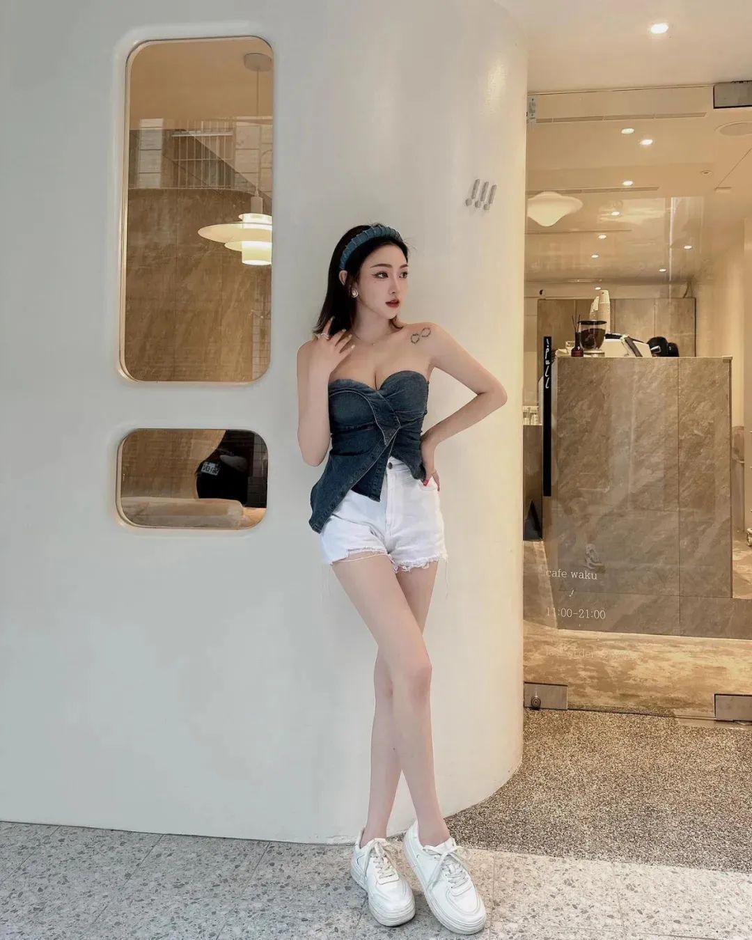 台湾网红 | 咪啦，甜美又性感的顶级美女模特