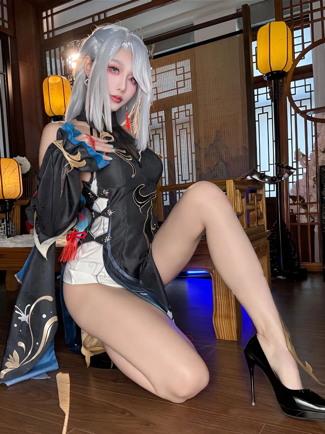 原神cos：连体黑丝+赛车服，申鹤太御了！邪魅雷神，花嫁刻晴可爱爆了！