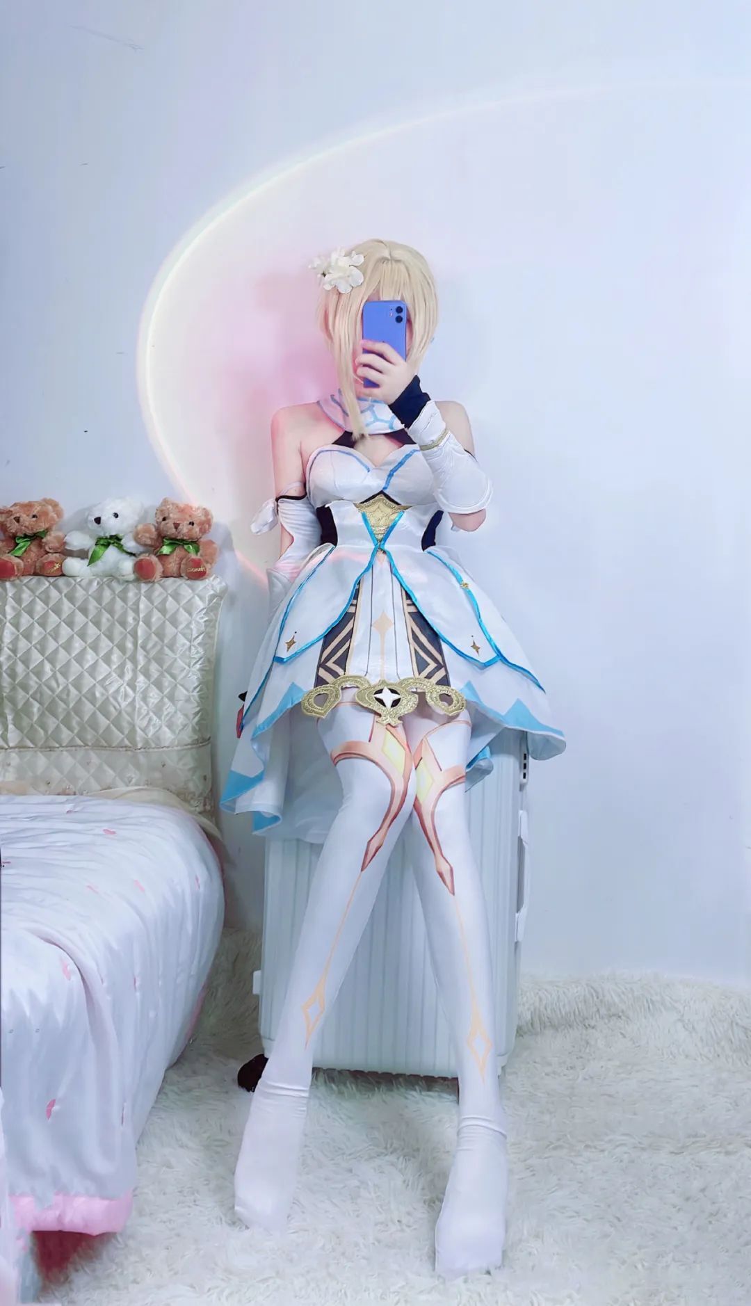 原神cos：黑丝+短裤，制服申鹤太顶了！泳装神子，女仆甘雨，小厨娘雷神让人狂喜！