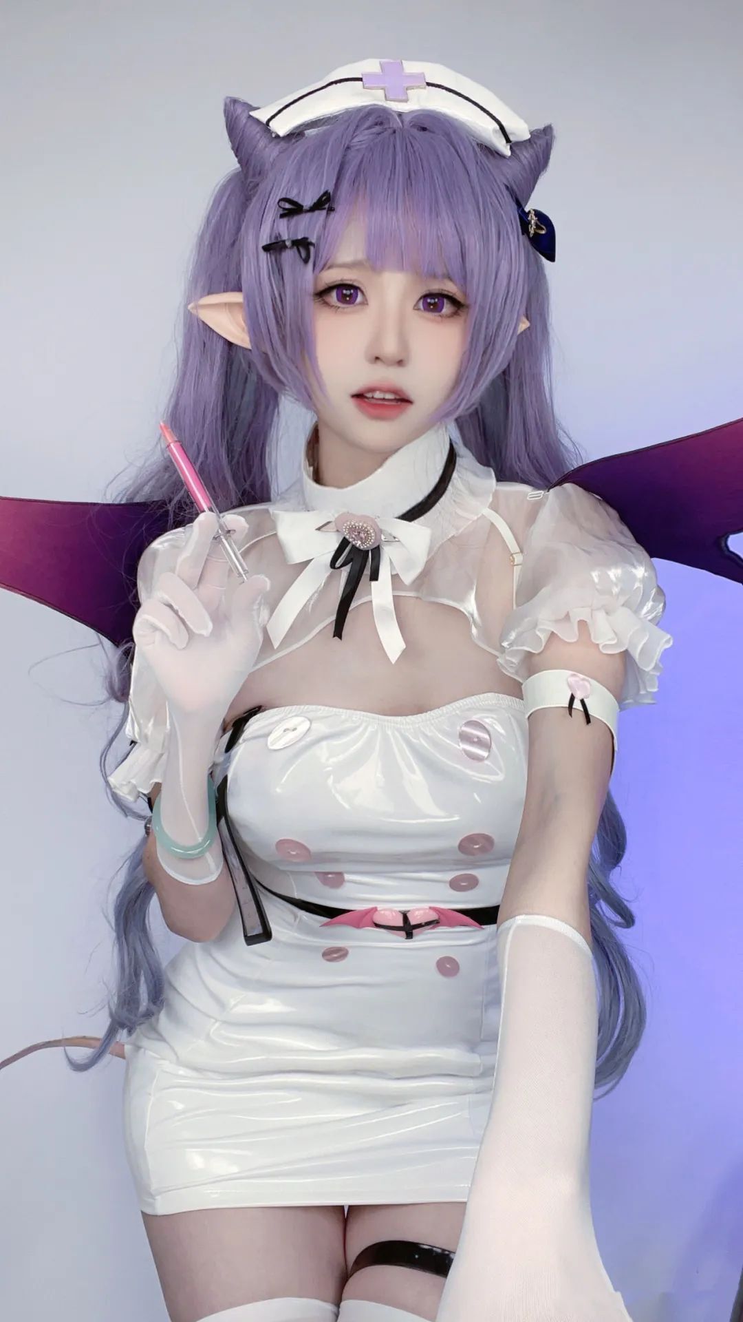 原神cos：黑丝+制服，OL申鹤让人狂喜！刻晴白丝制服，雷神新服装真是太顶了！