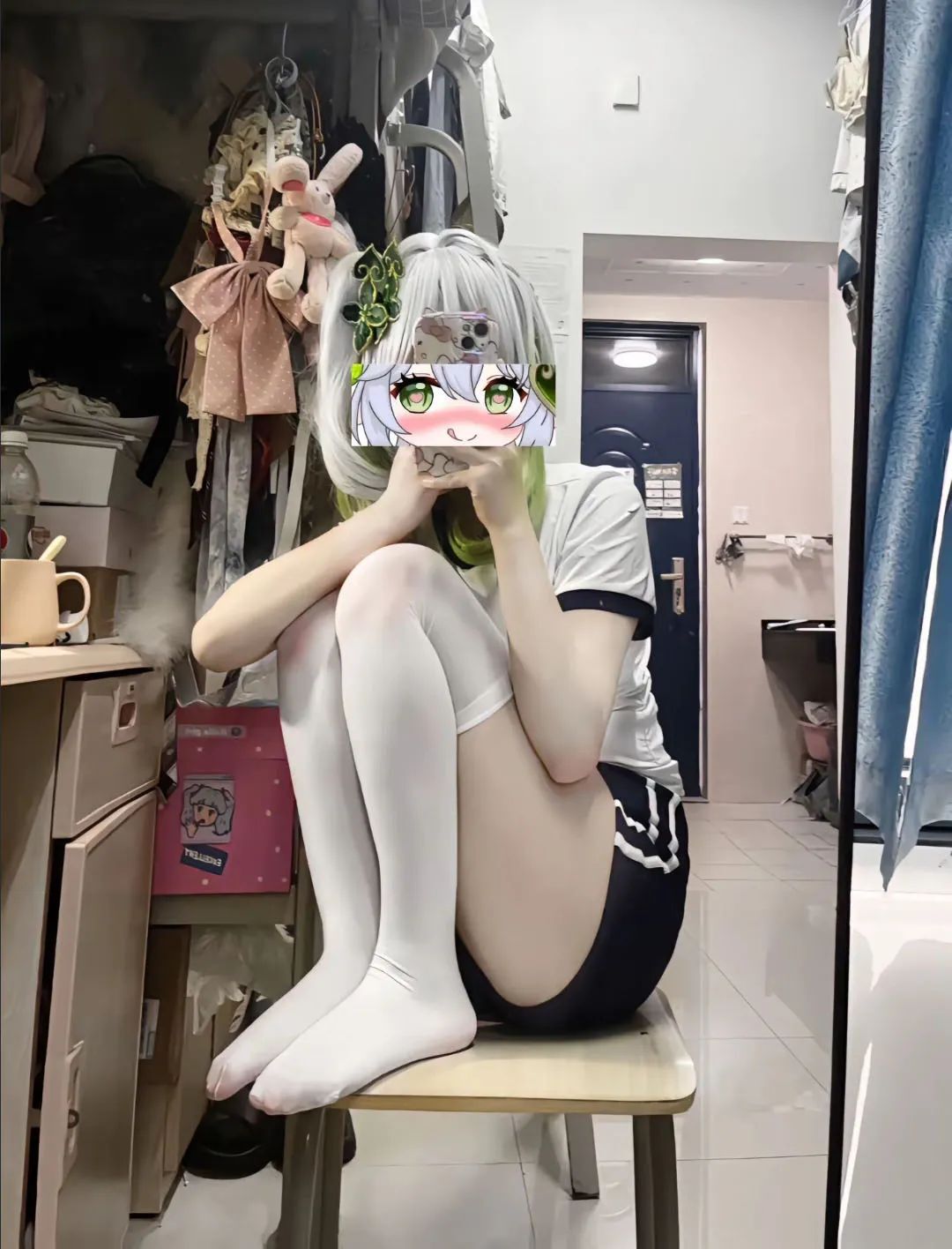原神cos：黑丝+紧身皮衣，甘雨太御了！泳装绫华让人狂喜！女仆装雷神太萌了！白丝邪魅刻晴也不错！
