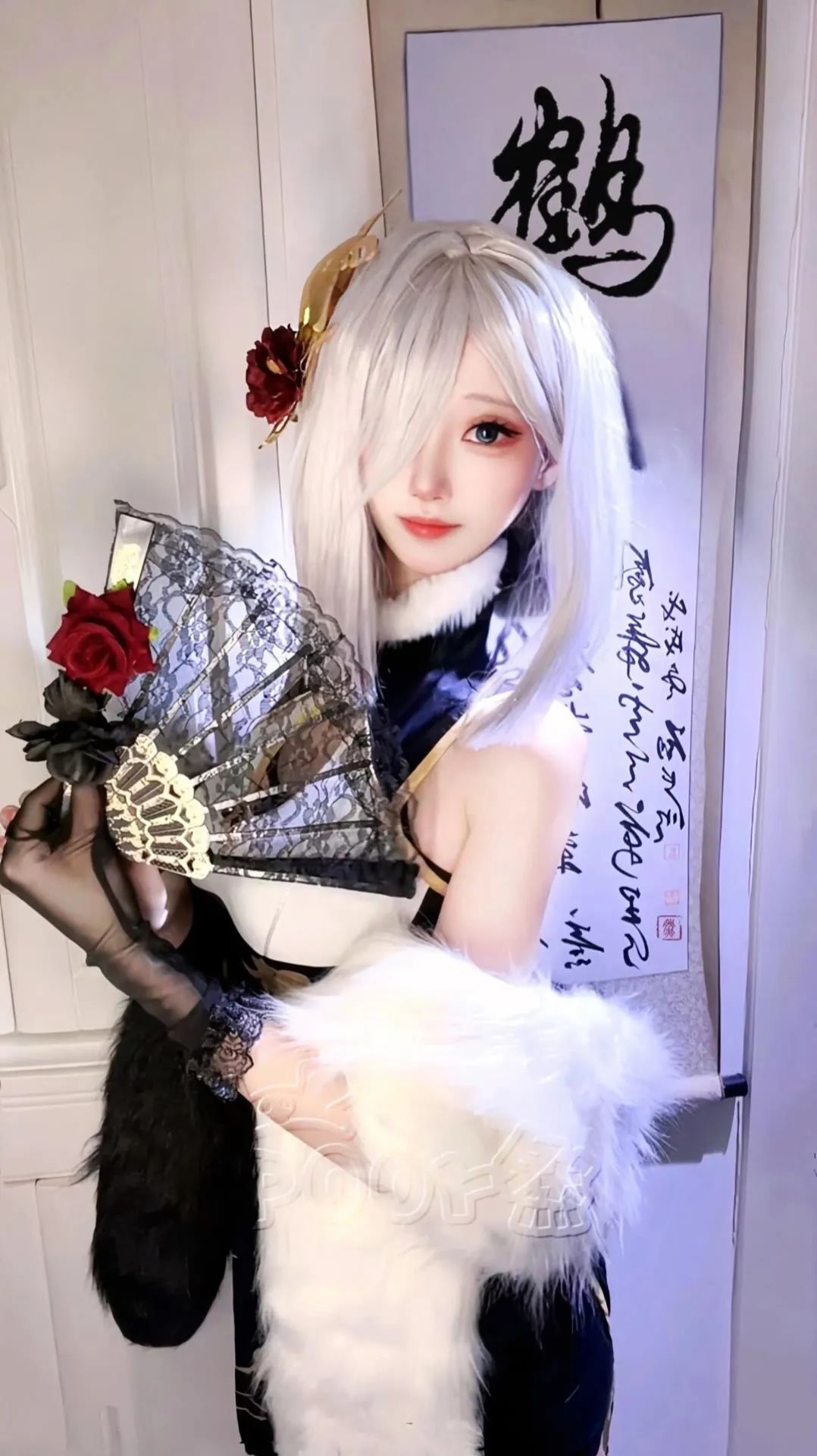 原神cos：花嫁神子太美了！一米八的女仆刻晴谁见过？黑丝旗袍申鹤让人心动！椰奶甘雨太可爱了！