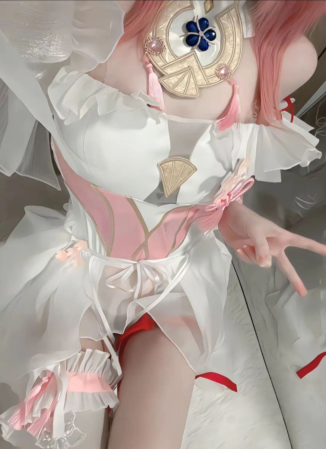 原神cos：黑丝+皮鞭，雷神化身搜查官！兔女郎甘雨太魅惑了！水手服绫华，单边白丝神子让人狂喜！
