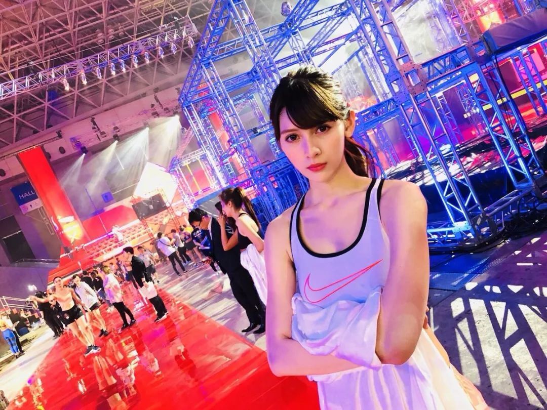 INS美女|美日混血模特Angela芽衣