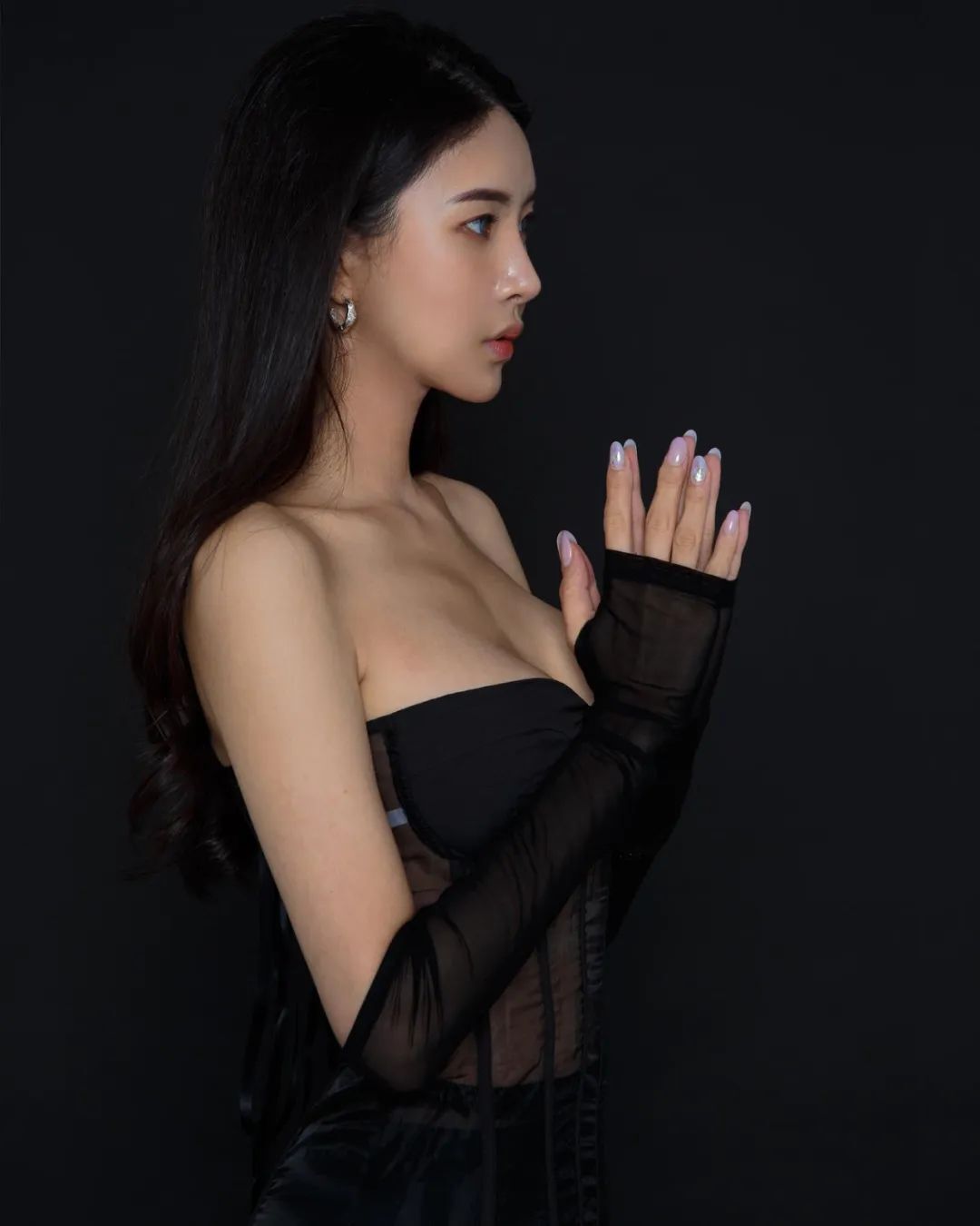 INS美女|韩国网红模特卢奎珸（nohkyuo），性感泳装品牌老板娘