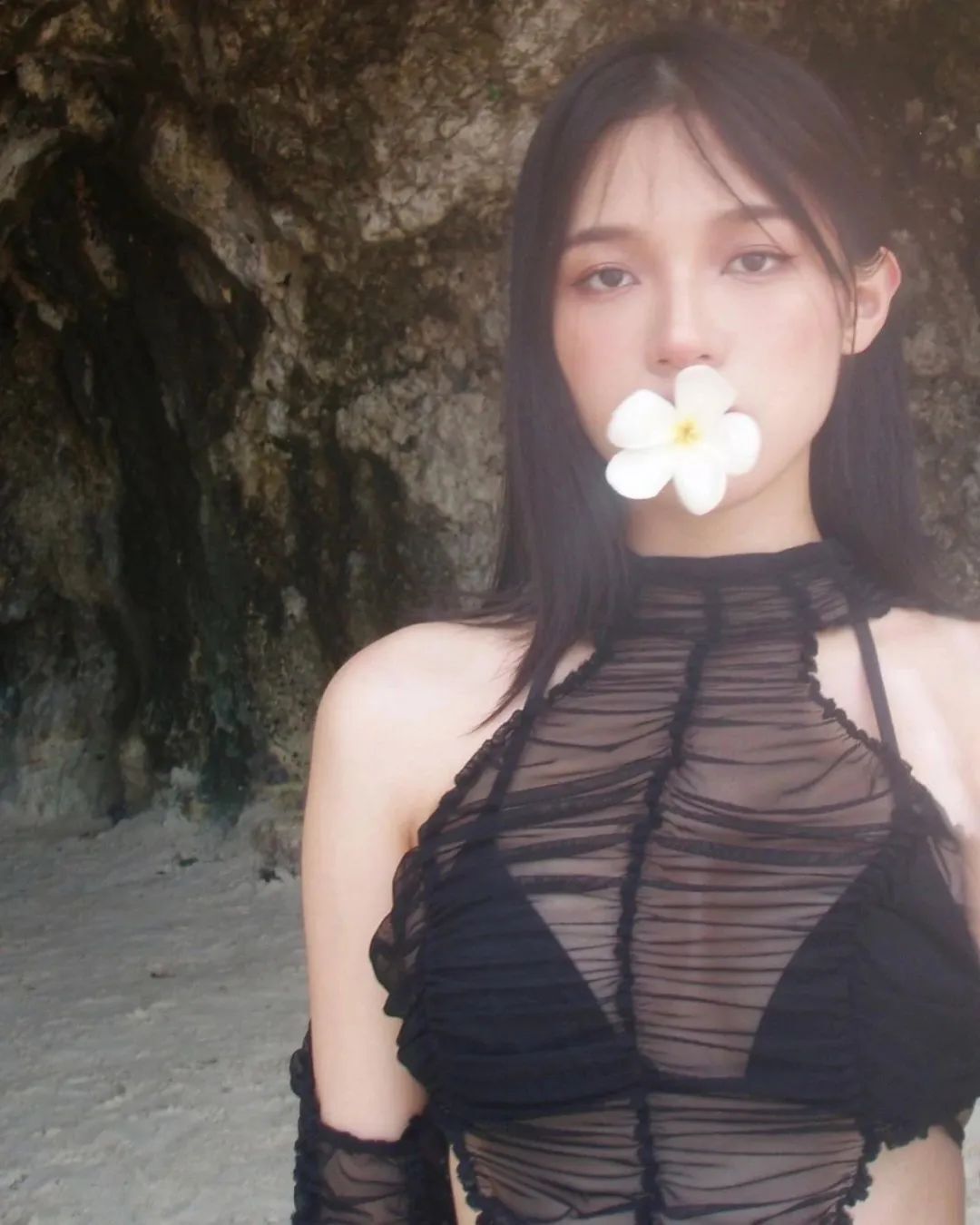 杜蕾斯新晋女模韩沁，来自台湾的火辣身材双胞胎