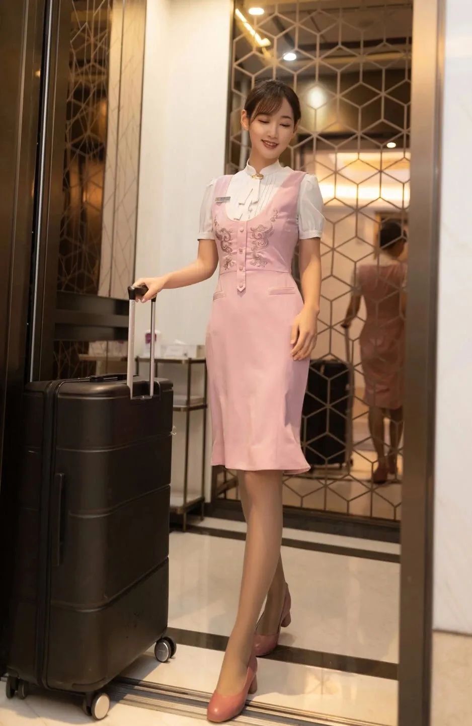 唐安琪 | 空乘制服小姐姐下班生活照，令人一见倾心！