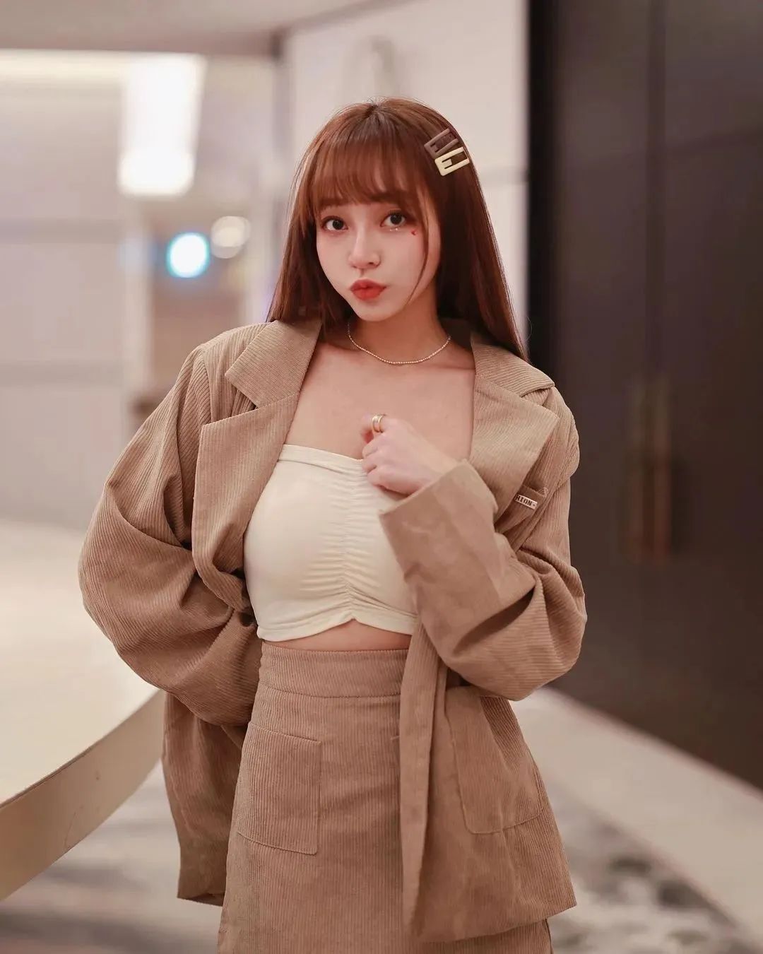 [仙女集]眉梢眼角藏秀气，声音笑貌露温柔