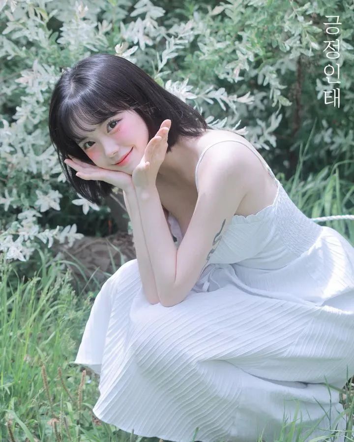 [仙女集]白皙肌肤火辣身材，她赢麻了