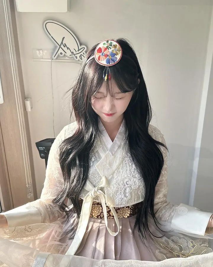 [仙女集]嗯呢，衣服真有点小了