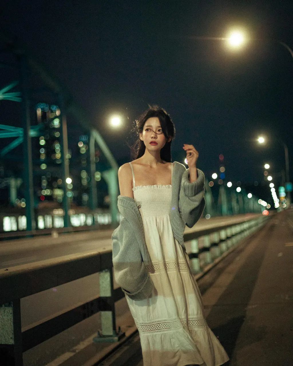 忧郁少女