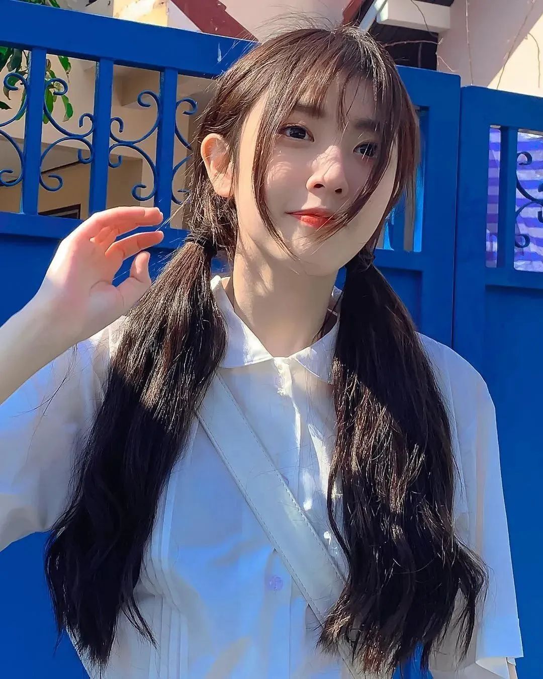 佘颖欣，网红界美女的颜值“天花板”