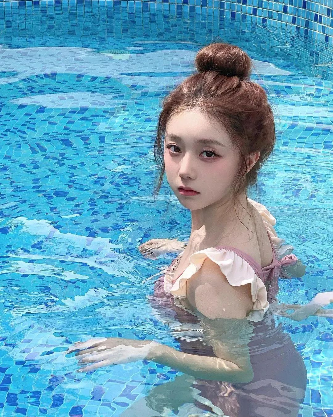 张允恩，颜值和身材俱佳的“韩系”网红美女
