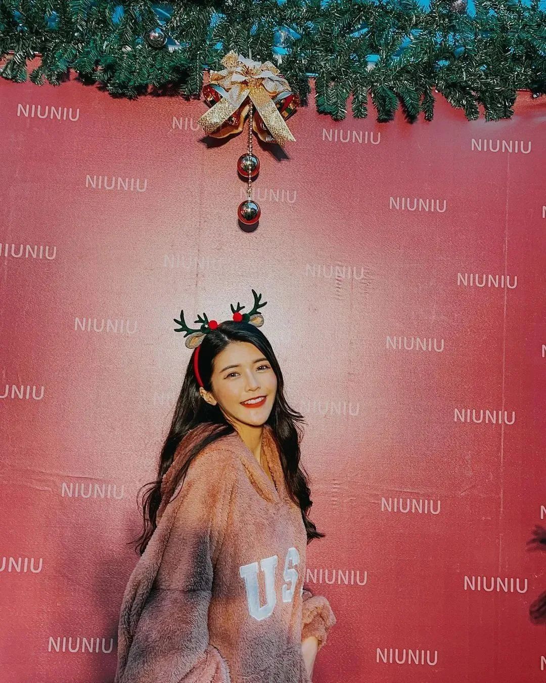 美女壁纸丨Chiao焦糖，长相甜美可人的台湾正妹