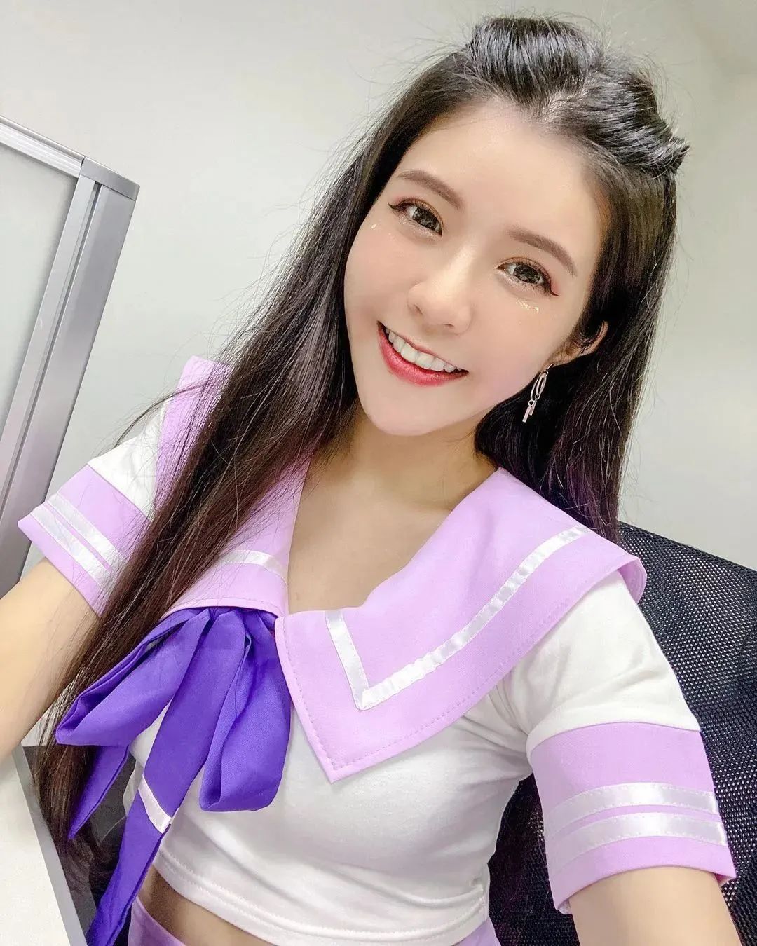 美女壁纸丨Chiao焦糖，长相甜美可人的台湾正妹
