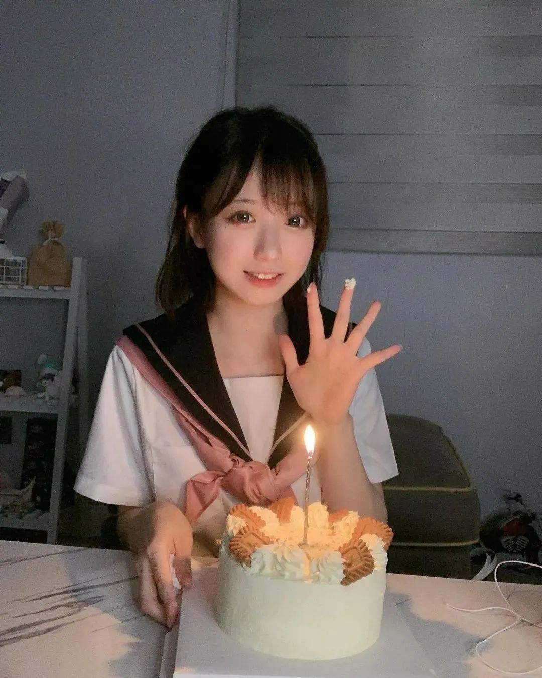 Yami，长相清纯可爱、身材好到犯规的电竞女神