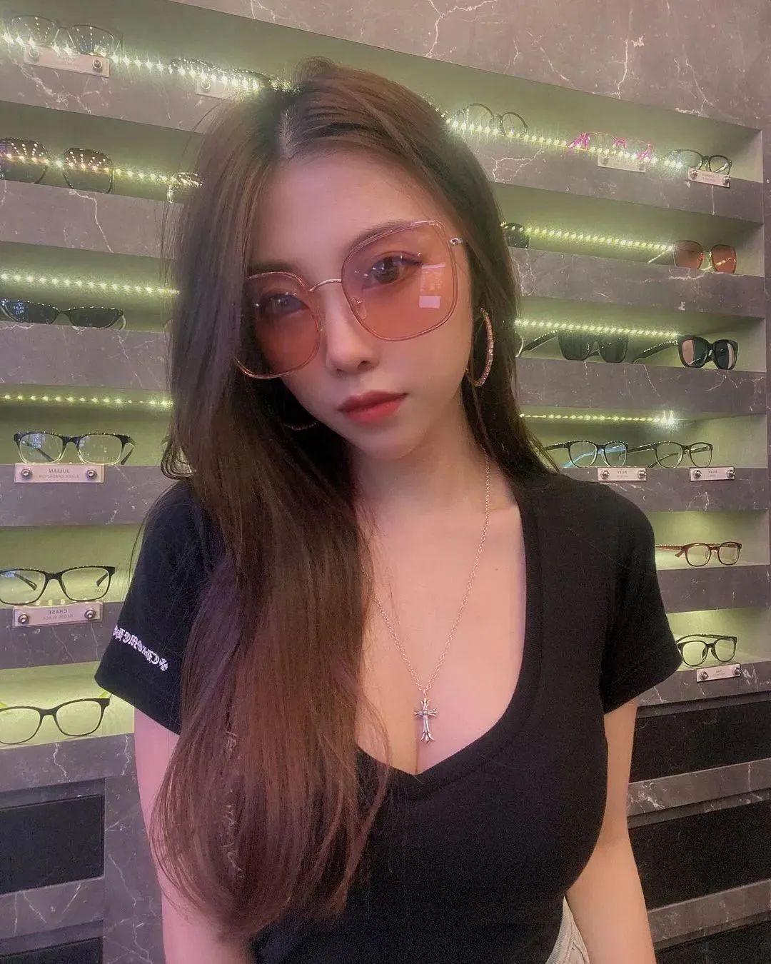 新加坡网红Wenxian Huang，辣度爆表的美女模特