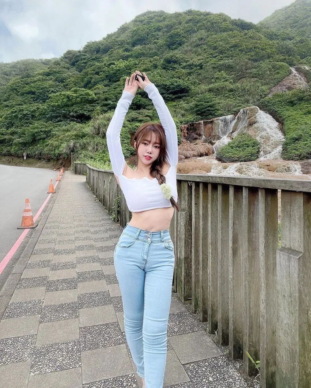 可禹，清新脱俗的台湾网红美女