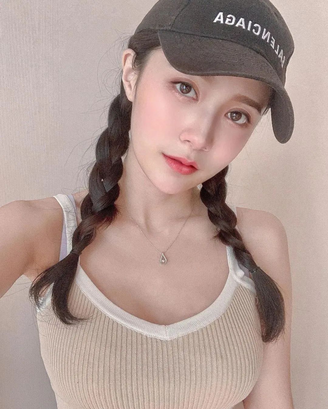 张语婕，青春洋溢的甜美女孩