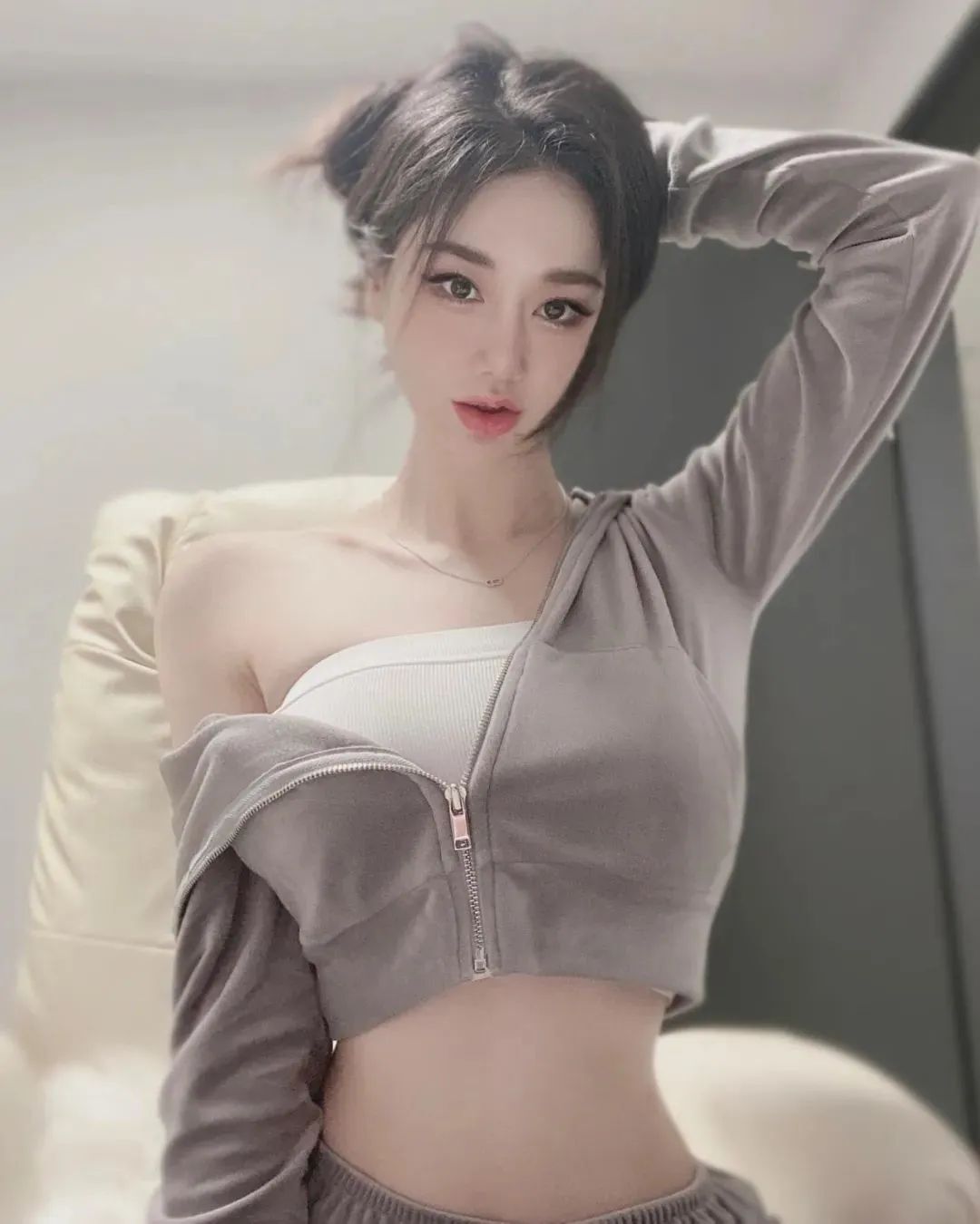 韩国模特candyseul，辣度指数爆表的网红美女
