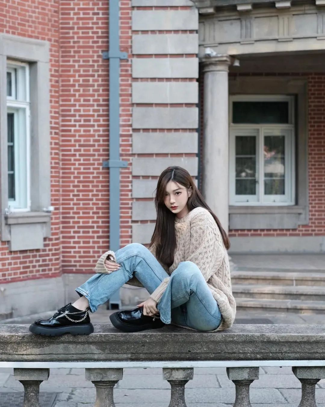 国产网红SheeNakkk，拥有精致氛围感的美少女