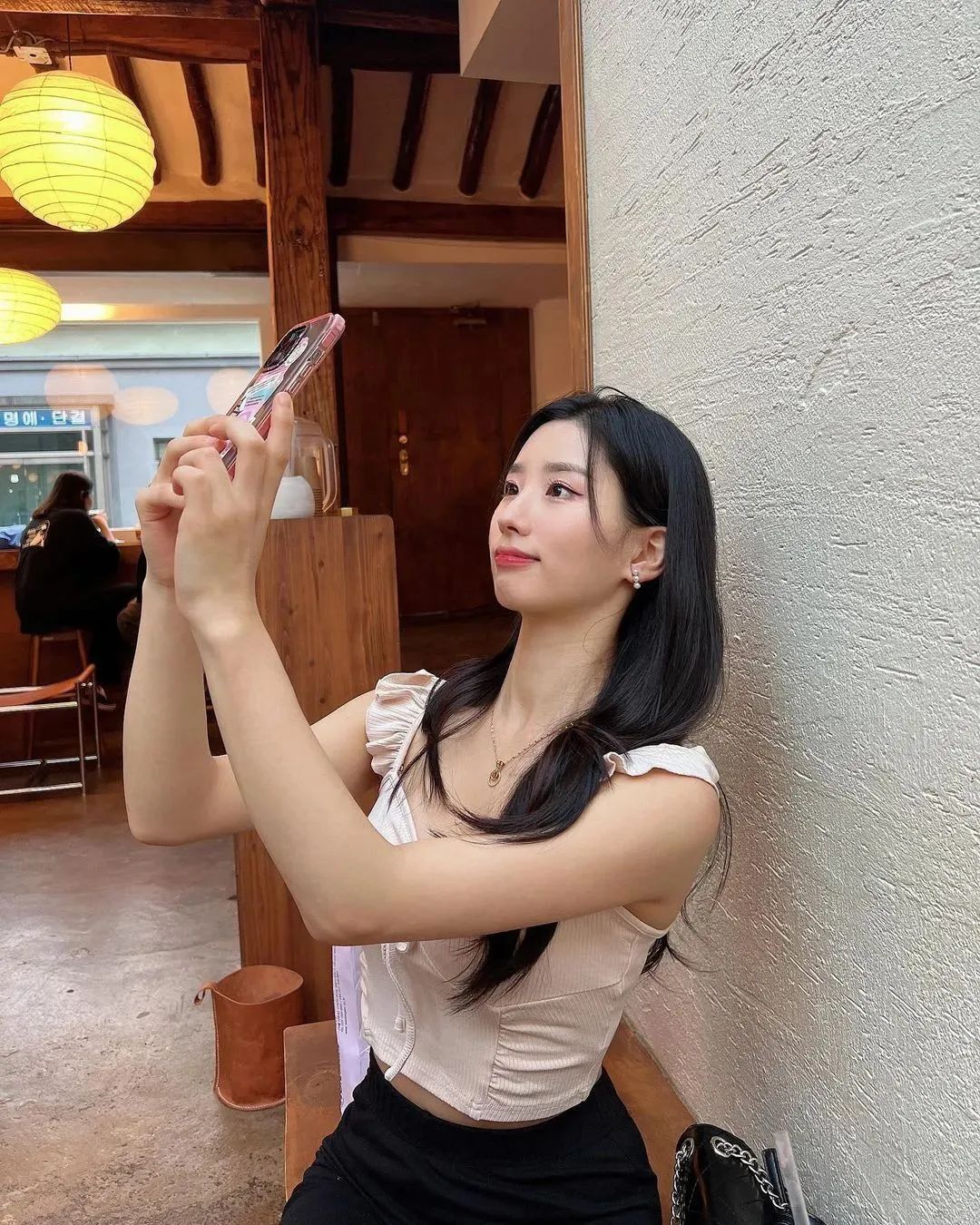 韩国网红yuls2，甜美淡雅的美妆博主
