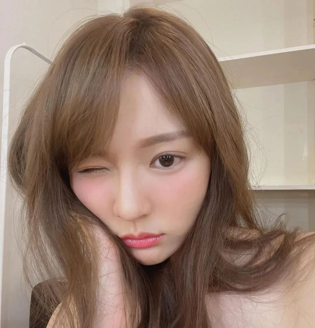 台湾网红林莎，甜美指度超标的元质美少女