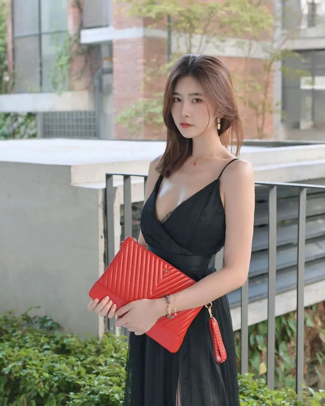 马来西亚网红蔡昀希，甜美迷人的气质女神