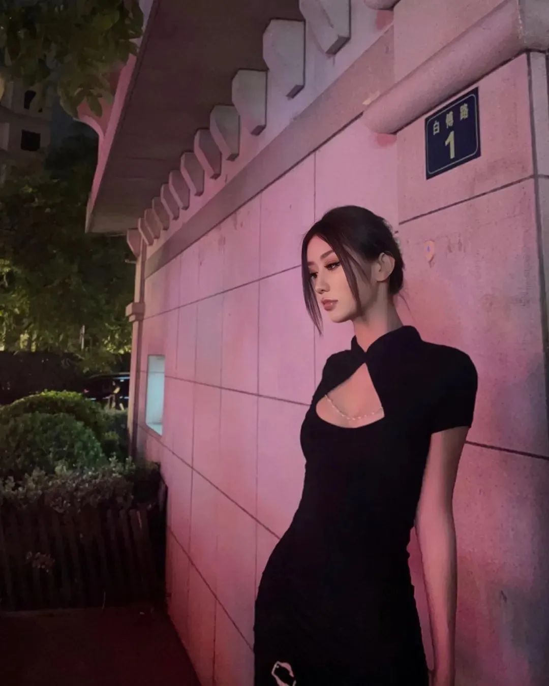 国产网红张熙尼，甜美又性感的美女设计师