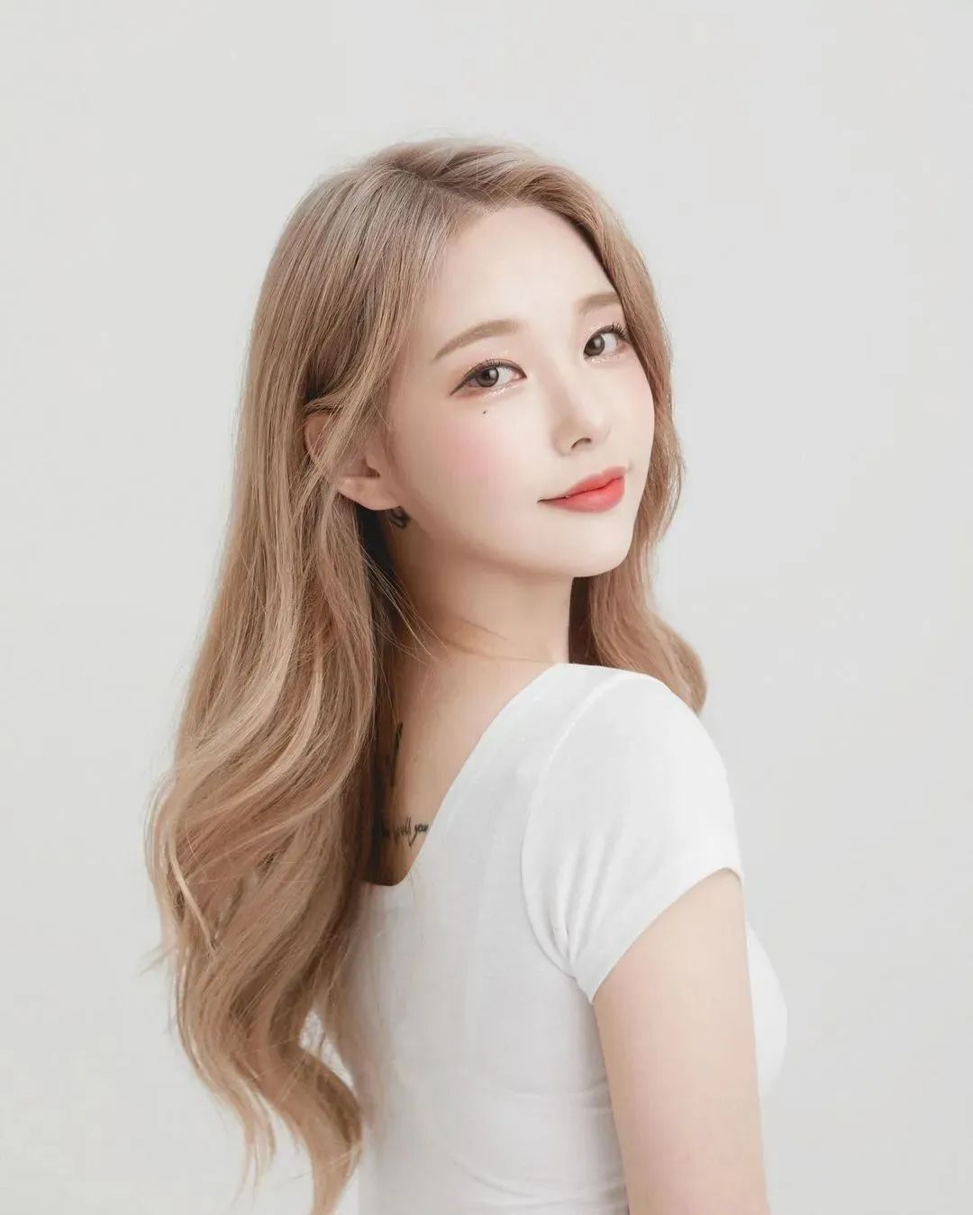 韩国网红dodong，甜美又性感的宝藏女孩