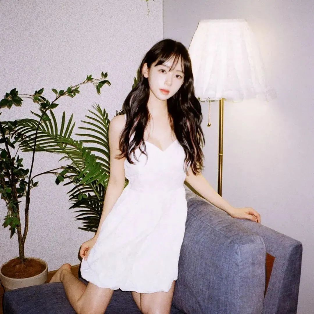 韩国网红崔秀晶，甜美迷人的气质女神