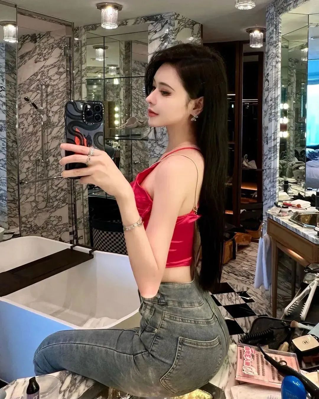 国产网红Cecile，火辣性感的美女模特
