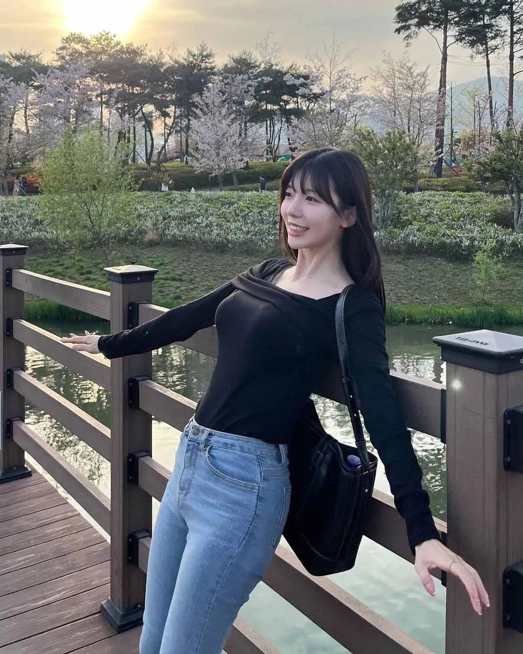 甜美可爱的内衣模特！