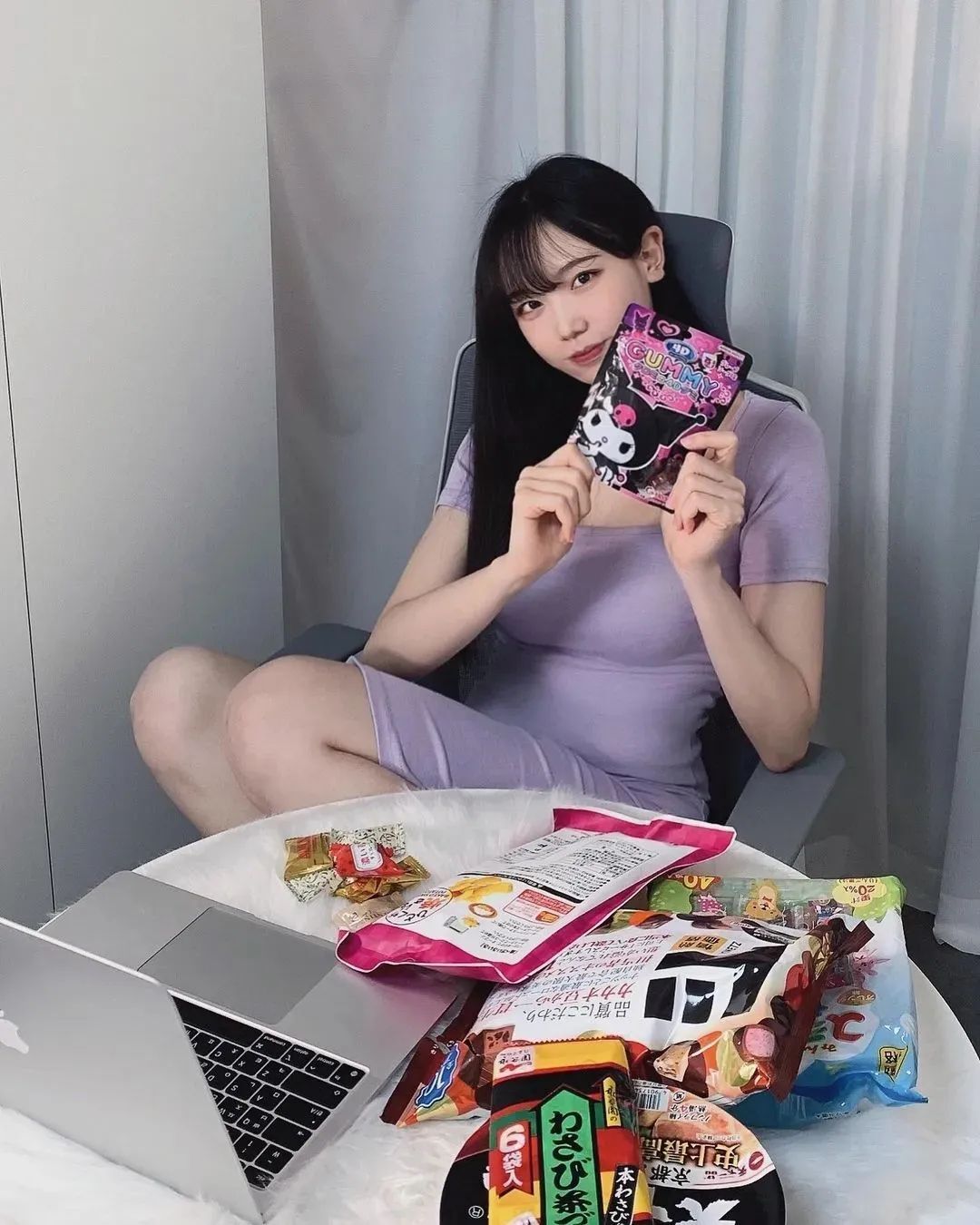 韩国网红 | lovehean，甜美又性感的气质女神