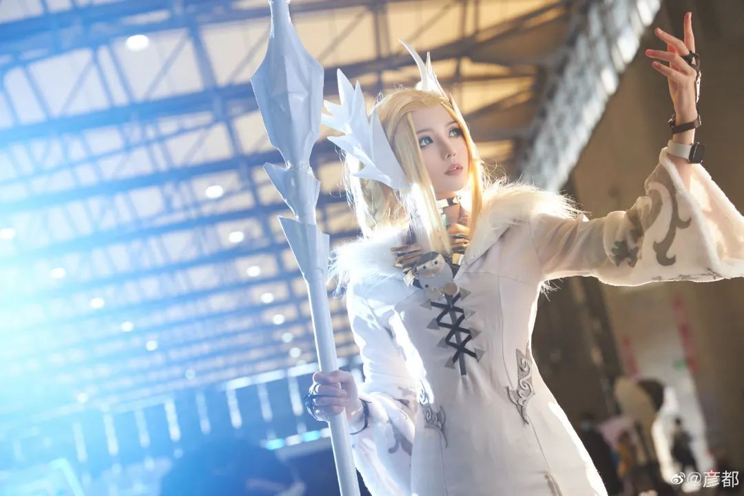 cosplay：【最终幻想】嘉恩·艾·神纳