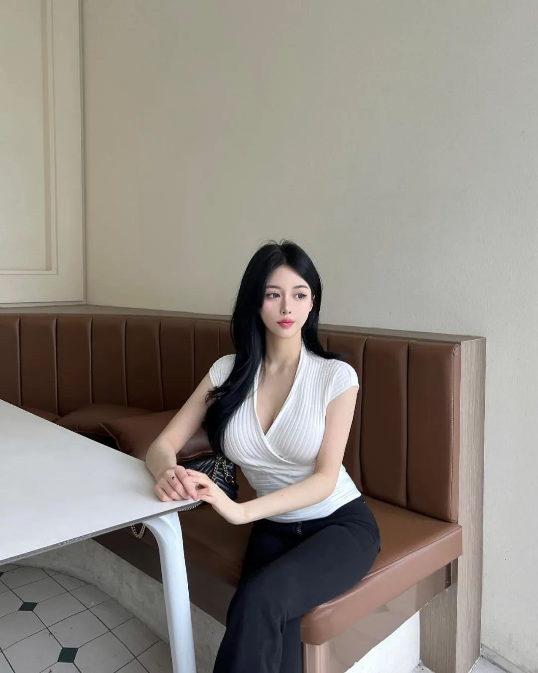 凹凸有致，根本顶不住