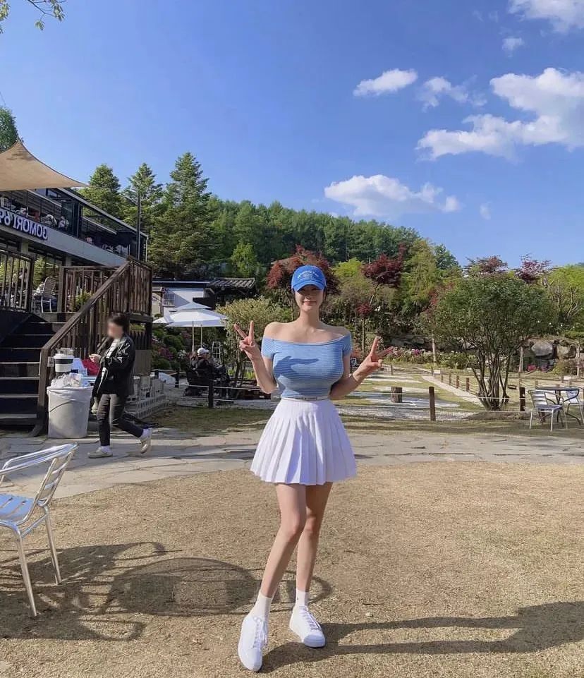 韩国网红tashayoung，辣度指数爆表的美女模特