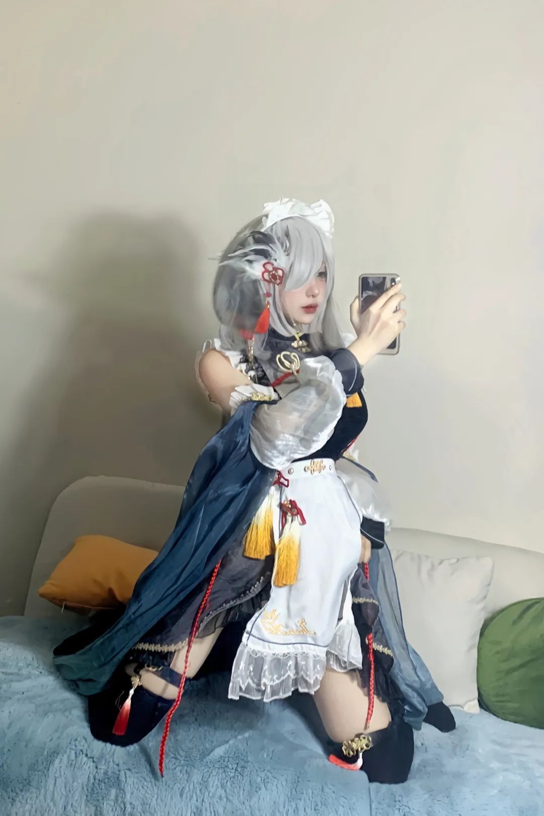 原神cos合集：花嫁神子太美了，勾勒柔软腰线与大长腿的迷人弧线！